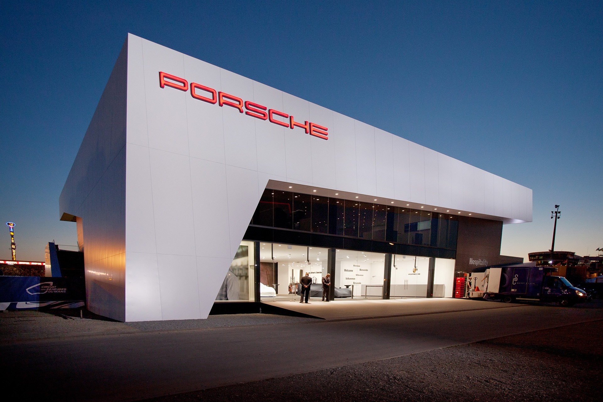 Read more about the article Porsche hospility – 24 hours of Le Mans